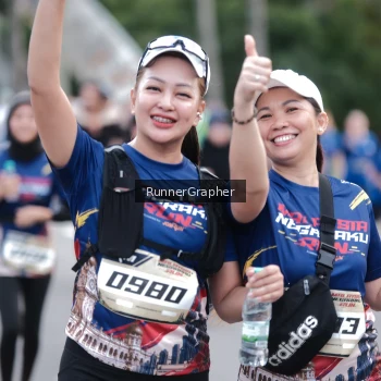 Runner Photo 3697465