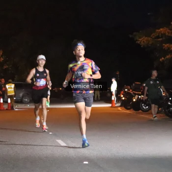 Runner Photo 3697490