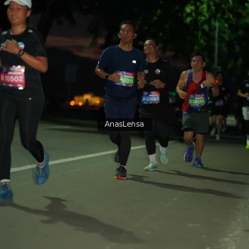 Runner Photo 3697500