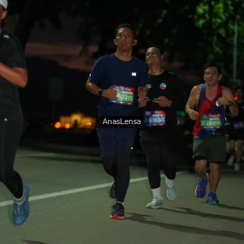 Runner Photo 3697502