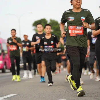 Runner Photo 3697510