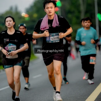 Runner Photo 3697565