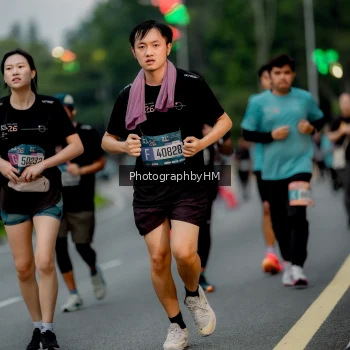 Runner Photo 3697566