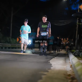 Runner Photo 3697606