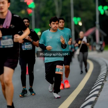 Runner Photo 3697611