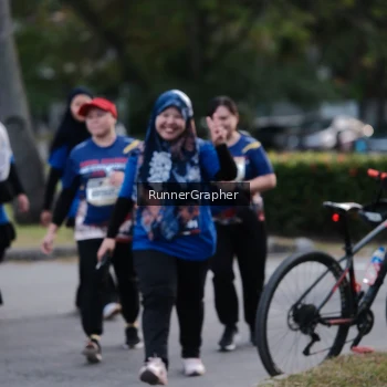 Runner Photo 3697623