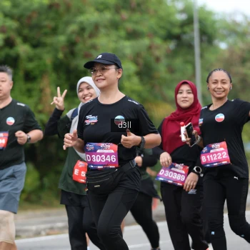 Runner Photo 3697624
