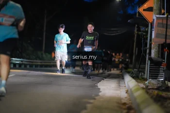 Runner Photo 3697626
