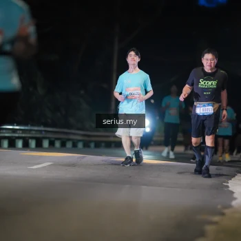 Runner Photo 3697629