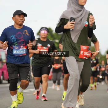 Runner Photo 3697635