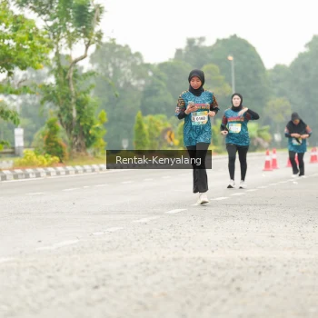Runner Photo 3697640