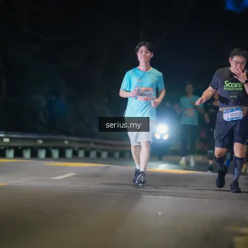 Runner Photo 3697654