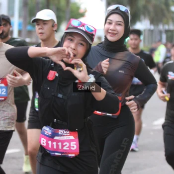 Runner Photo 3697660