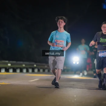 Runner Photo 3697673