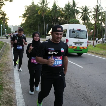 Runner Photo 3697678