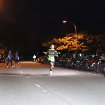 Runner Photo 3697712