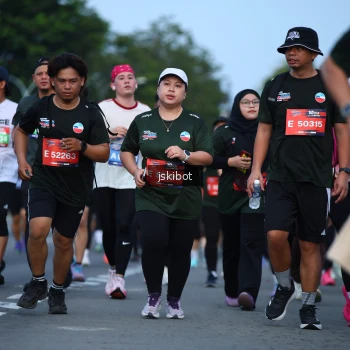 Runner Photo 3697726