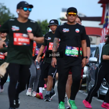 Runner Photo 3697741