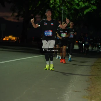 Runner Photo 3697745