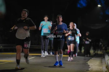 Runner Photo 3697752