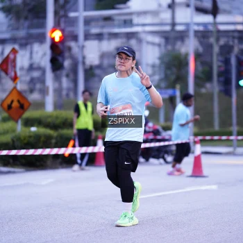 Runner Photo 3697753