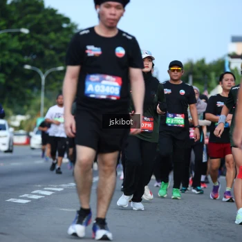Runner Photo 3697770