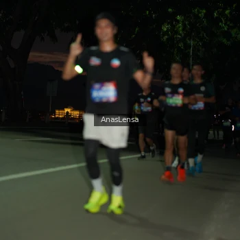 Runner Photo 3697781