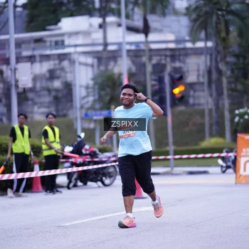 Runner Photo 3697805