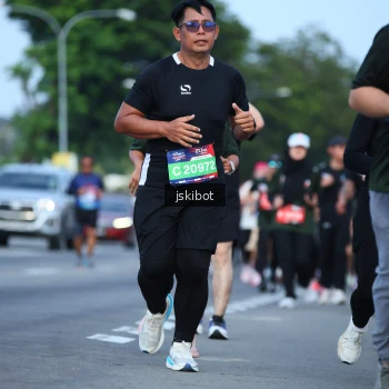 Runner Photo 3697806