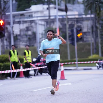 Runner Photo 3697836