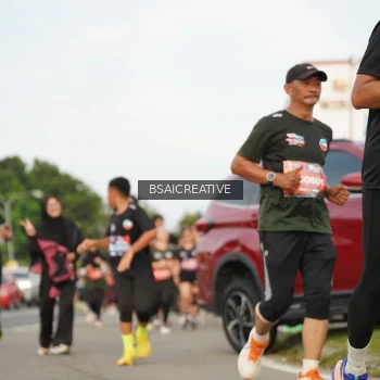 Runner Photo 3697837