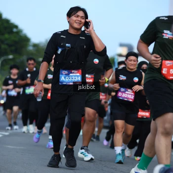 Runner Photo 3697840