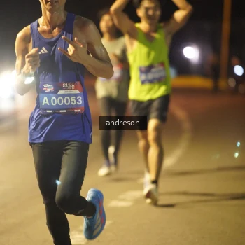 Runner Photo 3697857