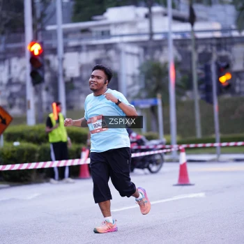 Runner Photo 3697864