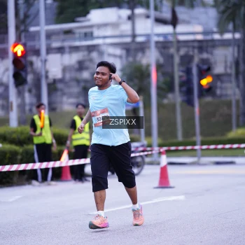 Runner Photo 3697869