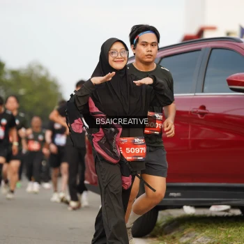 Runner Photo 3697886