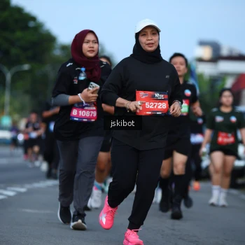 Runner Photo 3697899