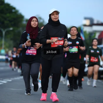 Runner Photo 3697912