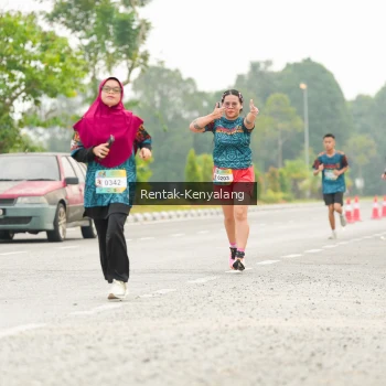 Runner Photo 3697914