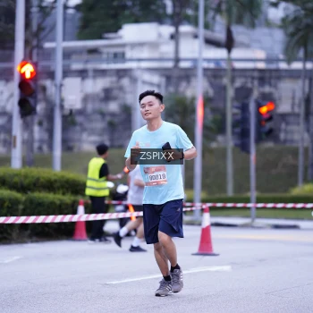 Runner Photo 3697933