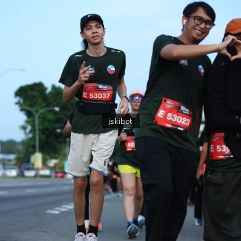 Runner Photo 3697940