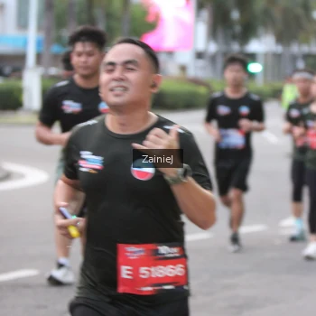Runner Photo 3697957