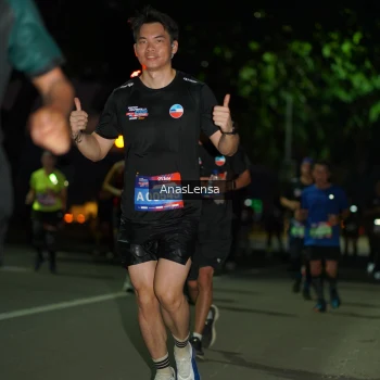 Runner Photo 3697976