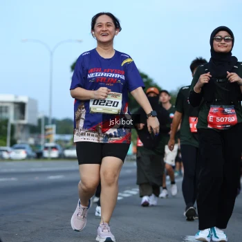 Runner Photo 3697996