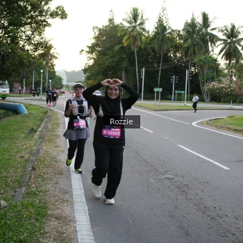 Runner Photo 3697998