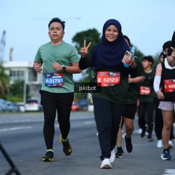 Runner Photo 3698025