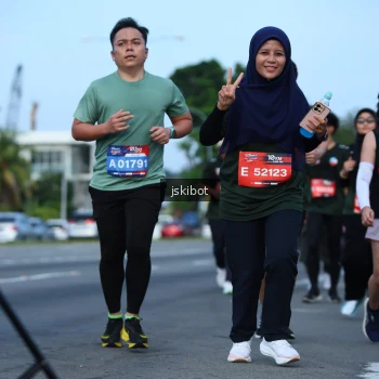 Runner Photo 3698032