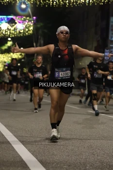 Runner Photo 3698040