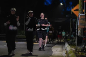 Runner Photo 3698042