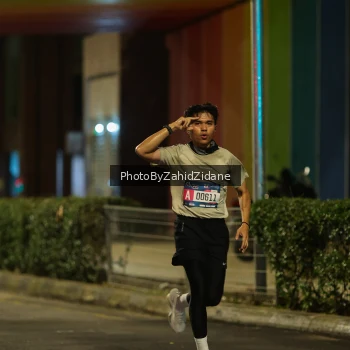 Runner Photo 3698069